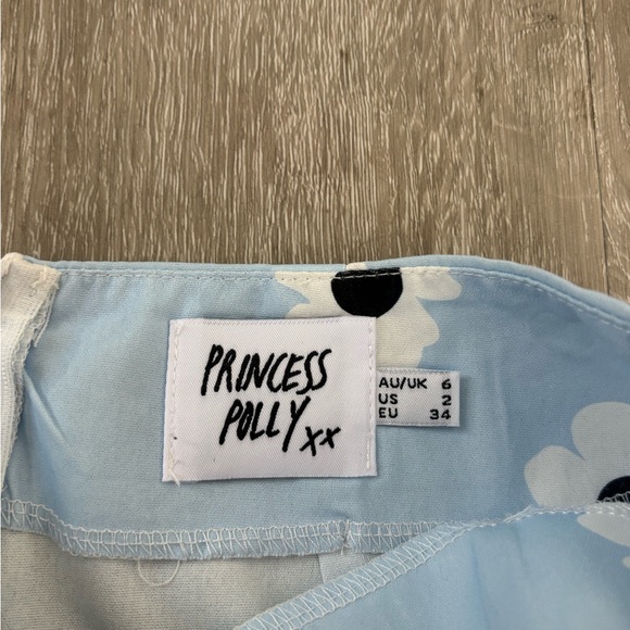 Princess Polly Shelly Mini Skirt- Blue Floral Size 2 - Picture 5 of 7